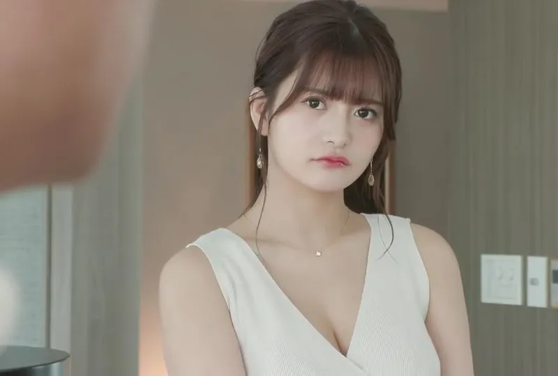 Bà xã bỏ nhà đi khi cả hai cãi nhau… thì em người vợ bất ngờ đến an ủi anh rể